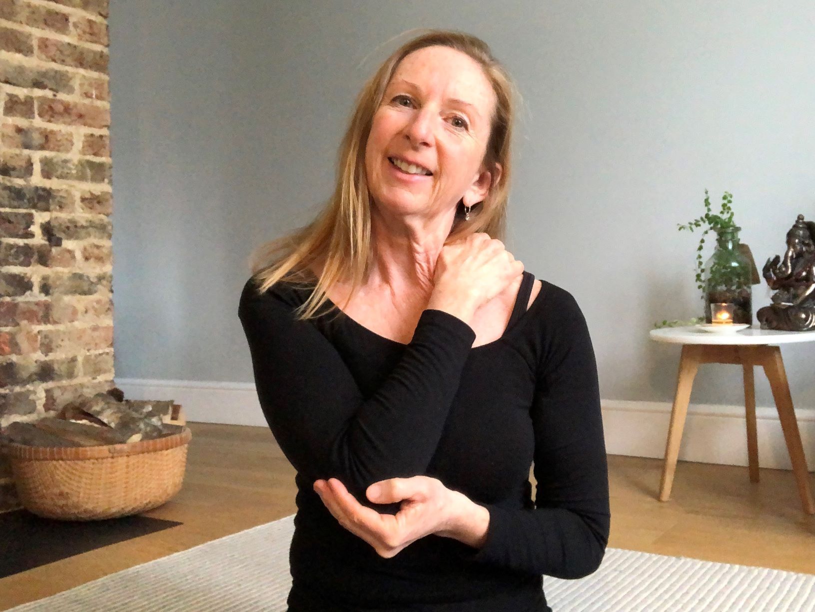 Self Massage Neck and shoulders